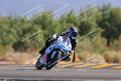 media/Nov-06-2022-SoCal Trackdays (Sun) [[208d2ccc26]]/Turn 7 Set 1 (1050am)/